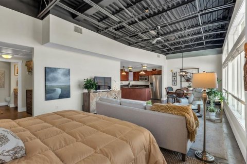 Condo in Lakeland, Florida, 1 bedroom  № 2195158 - photo 19