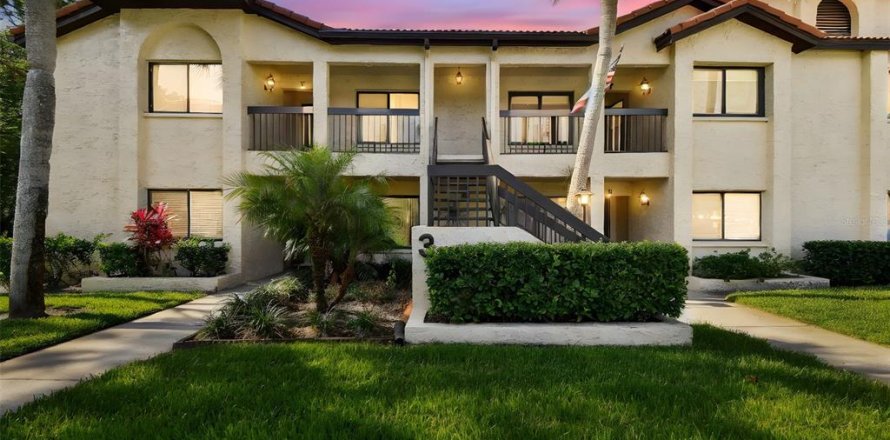 Condo in Palm Harbor, Florida, 2 bedrooms № 1751470