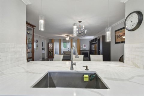 Condo in Palm Harbor, Florida, 2 bedrooms  № 1751470 - photo 19