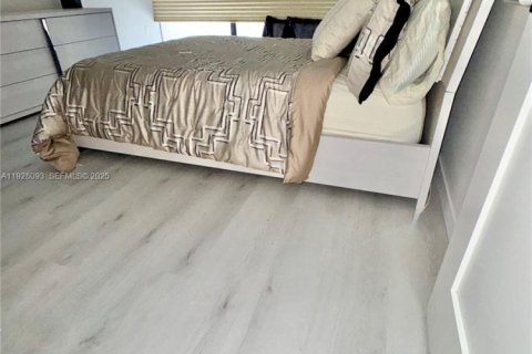 Купить кондоминиум в Майами, Флорида 1 спальня, 70.33м2, № 1986896 - фото 13