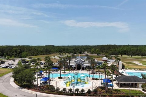 Villa ou maison à louer à Land O' Lakes, Floride: 5 chambres, 337.14 m2 № 1792048 - photo 21