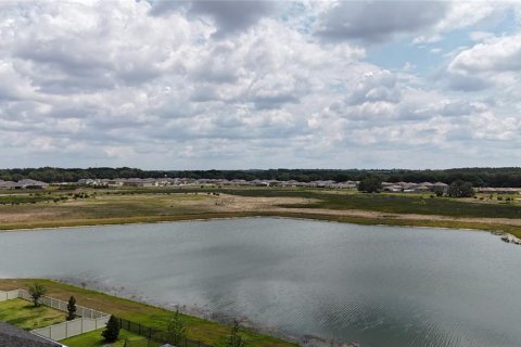 Снять в аренду виллу или дом в Ленд-о-Лейкс, Флорида 8 комнат, 337.14м2, № 1792048 - фото 9