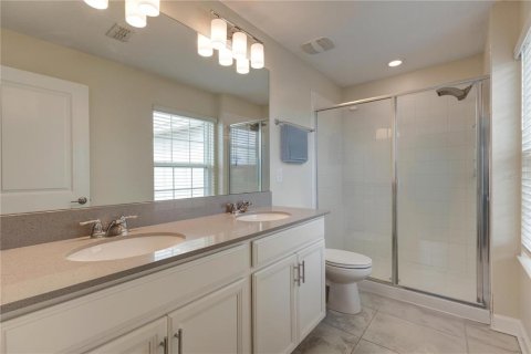 Adosado en venta en Winter Garden, Florida, 3 dormitorios, 159.51 m2 № 2200782 - foto 12