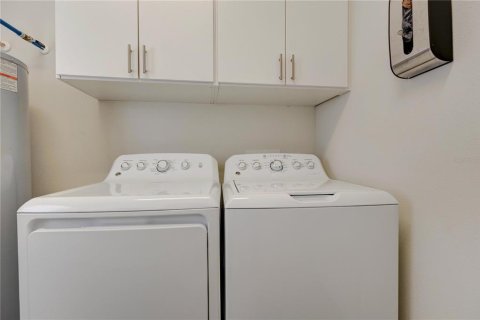 Adosado en venta en Winter Garden, Florida, 3 dormitorios, 159.51 m2 № 2200782 - foto 18