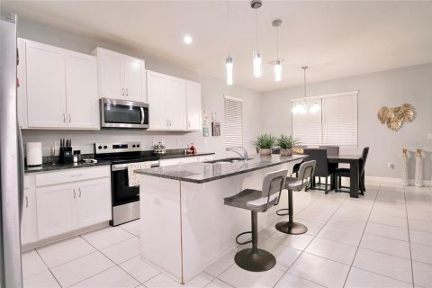 Купить виллу или дом в Киссимми, Флорида 3 комнаты, 218.41м2, № 2143475 - фото 8