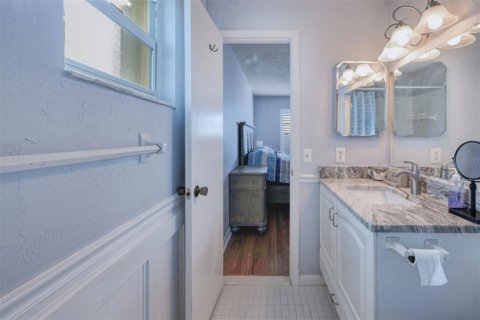 House in Port Charlotte, Florida 2 bedrooms, 118.36 sq.m. № 1614495 - photo 26
