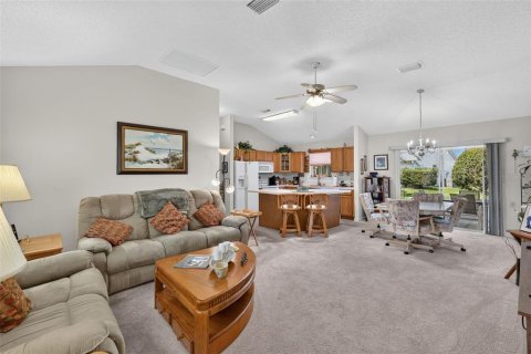 Villa ou maison à vendre à The Villages, Floride: 3 chambres, 129.32 m2 № 2314335 - photo 3