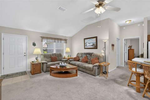 Villa ou maison à vendre à The Villages, Floride: 3 chambres, 129.32 m2 № 2314335 - photo 5