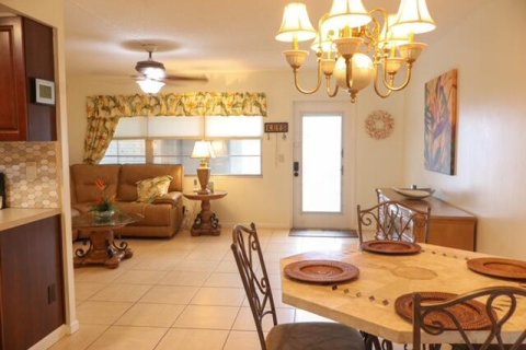 Condo in Boca Raton, Florida, 1 bedroom  № 2187998 - photo 2