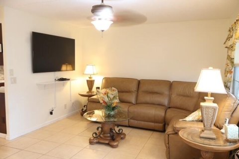 Condo in Boca Raton, Florida, 1 bedroom  № 2187998