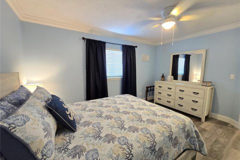 Condominio en venta en Saint Pete Beach, Florida, 1 dormitorio, 52.68 m2 № 2232245 - foto 21