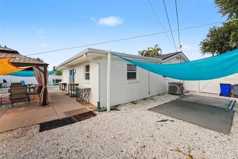Casa en venta en Seminole, Florida, 4 dormitorios, 173.73 m2 № 2358599 - foto 20