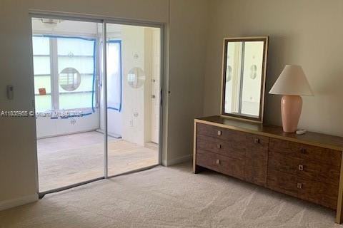 Condo in Plantation, Florida, 2 bedrooms  № 1828702 - photo 10