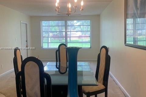 Condo in Plantation, Florida, 2 bedrooms  № 1828702 - photo 9
