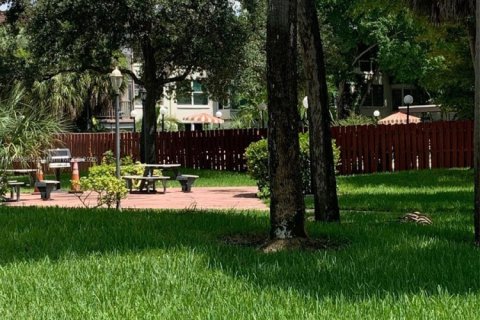 Condo in Plantation, Florida, 2 bedrooms  № 1828702 - photo 19