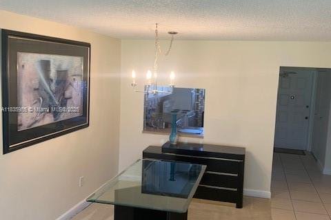 Condo in Plantation, Florida, 2 bedrooms  № 1828702 - photo 4