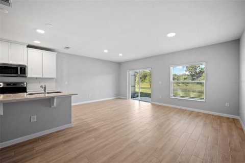 Touwnhouse à louer à Orlando, Floride: 3 chambres, 145.76 m2 № 1831335 - photo 13