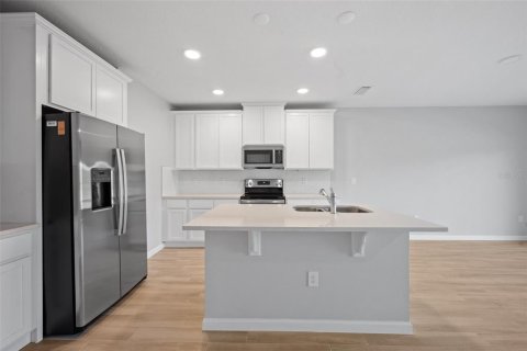 Touwnhouse à louer à Orlando, Floride: 3 chambres, 145.76 m2 № 1831335 - photo 8