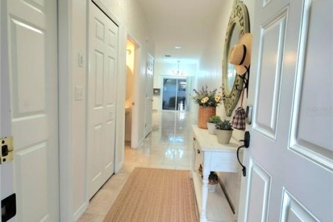 Touwnhouse à louer à Largo, Floride: 2 chambres, 125.42 m2 № 2418975 - photo 3
