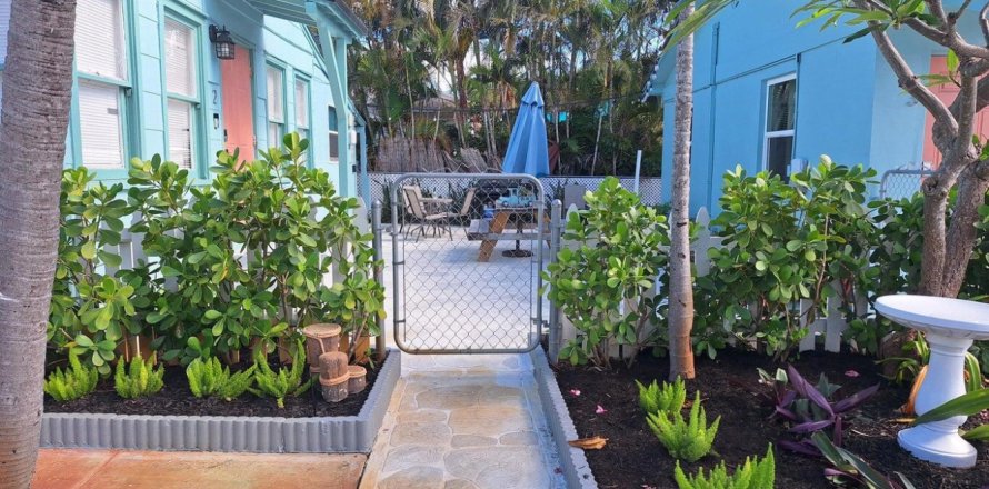 Propiedad comercial en Lake Worth, Florida 1 dormitorio, 42.92 m2 № 1151448
