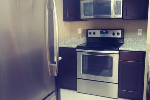Condominio en venta en Orlando, Florida, 1 dormitorio, 77.02 m2 № 1847481 - foto 11
