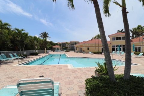 Copropriété à louer à Punta Gorda, Floride: 3 chambres, 164.25 m2 № 1760078 - photo 4