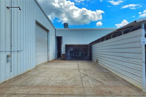Commercial property in Hudson, Florida 1254.18 sq.m. № 2258988 - photo 12