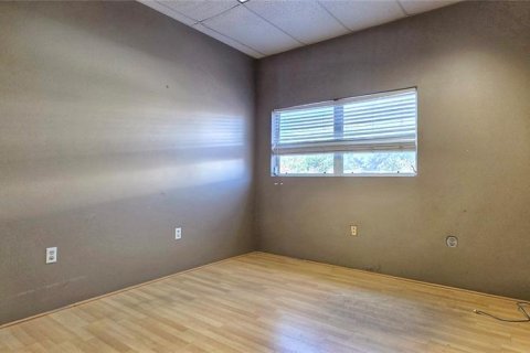 Commercial property in Hudson, Florida 1254.18 sq.m. № 2258988 - photo 30
