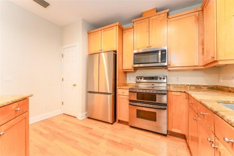 Adosado en venta en Tampa, Florida, 3 dormitorios, 208.57 m2 № 1774893 - foto 19