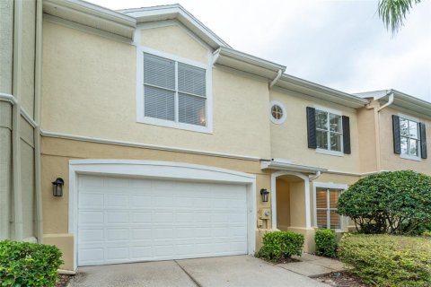 Adosado en venta en Tampa, Florida, 3 dormitorios, 208.57 m2 № 1774893 - foto 1