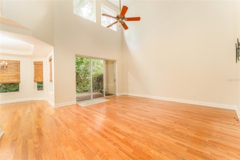 Adosado en venta en Tampa, Florida, 3 dormitorios, 208.57 m2 № 1774893 - foto 9