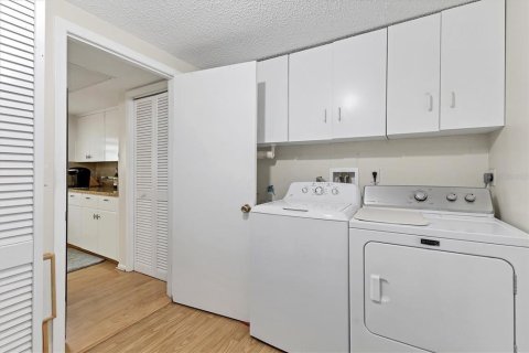 Copropriété à vendre à Bradenton, Floride: 2 chambres, 139.82 m2 № 1843657 - photo 30