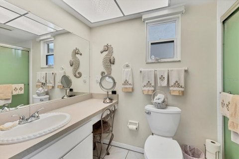 Copropriété à vendre à Bradenton, Floride: 2 chambres, 139.82 m2 № 1843657 - photo 25