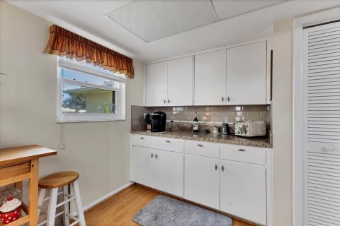 Copropriété à vendre à Bradenton, Floride: 2 chambres, 139.82 m2 № 1843657 - photo 17