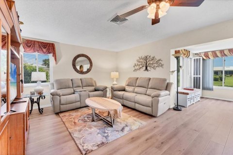 Copropriété à vendre à Bradenton, Floride: 2 chambres, 139.82 m2 № 1843657 - photo 10