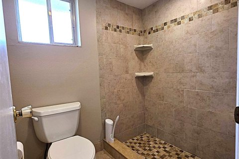 Casa en venta en Lakeland, Florida, 3 dormitorios, 162.39 m2 № 2385741 - foto 17