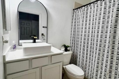 Copropriété à louer à Orlando, Floride: 2 chambres, 133.59 m2 № 2401012 - photo 11