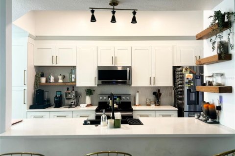 Copropriété à louer à Orlando, Floride: 2 chambres, 133.59 m2 № 2401012 - photo 5
