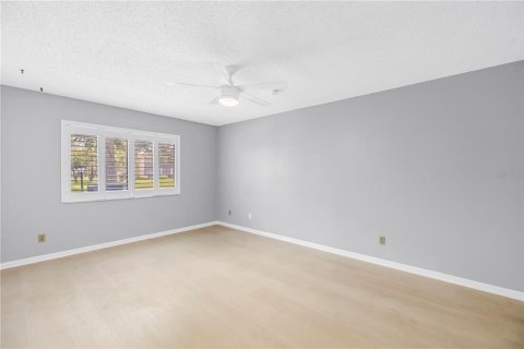 Купить кондоминиум в Сент-Питерсберг, Флорида 5 комнат, 91.04м2, № 2231383 - фото 25