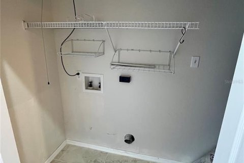 Adosado en alquiler en Saint Petersburg, Florida, 2 dormitorios, 178.19 m2 № 2236558 - foto 14