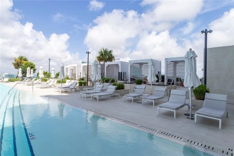Condo in Miami, Florida, 2 bedrooms  № 1738467 - photo 25
