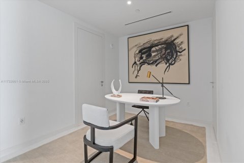 Condo in Miami, Florida, 2 bedrooms  № 1738467 - photo 9