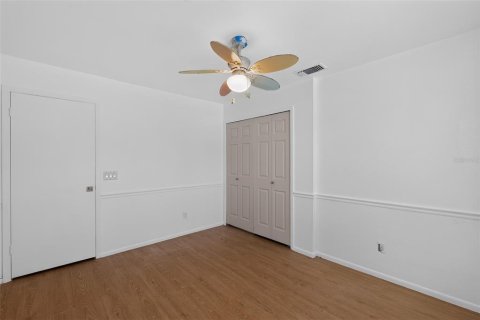 House in Apopka, Florida 3 bedrooms, 114.08 sq.m. № 2210405 - photo 14