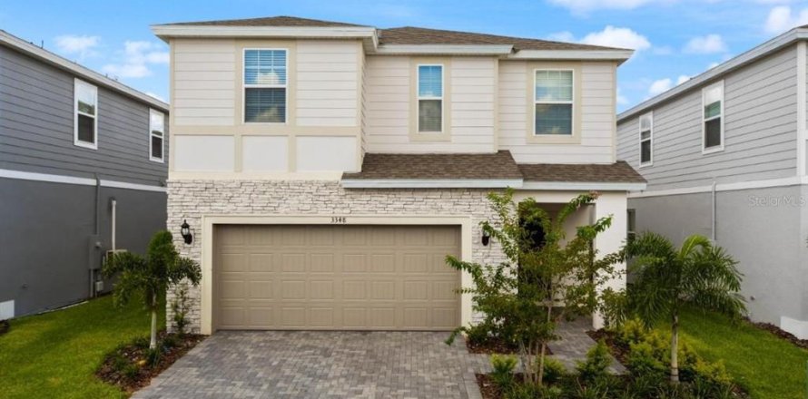 House in Davenport, Florida 7 bedrooms, 300.45 sq.m. № 1525268