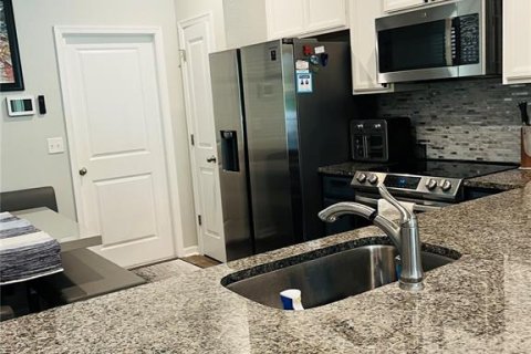 Townhouse in Holiday, Florida 3 bedrooms, 134.15 sq.m. № 1608155 - photo 8