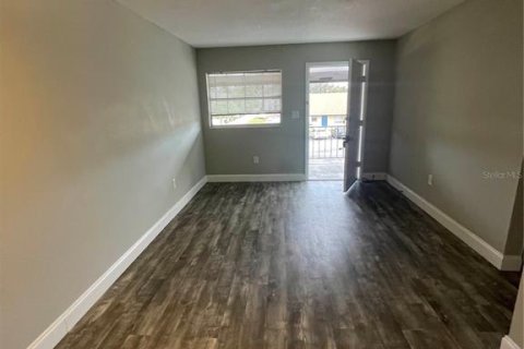 Apartamento en alquiler en Oviedo, Florida, 2 dormitorios, 64.66 m2 № 1913065 - foto 4