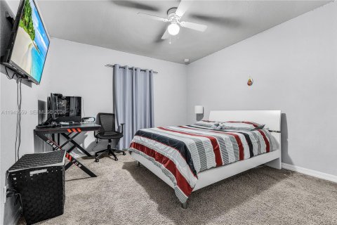 Villa ou maison à vendre à Cape Coral, Floride: 4 chambres, 152.55 m2 № 2000164 - photo 16