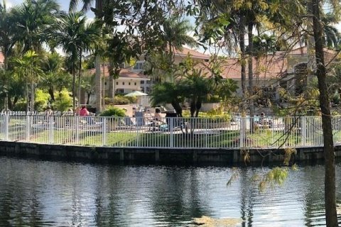 Купить кондоминиум в Корал-Спрингс, Флорида 2 спальни, 107.02м2, № 1944734 - фото 21