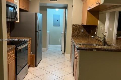 Купить кондоминиум в Корал-Спрингс, Флорида 2 спальни, 107.02м2, № 1944734 - фото 7