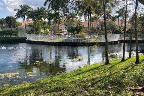 Купить кондоминиум в Корал-Спрингс, Флорида 2 спальни, 107.02м2, № 1944734 - фото 22